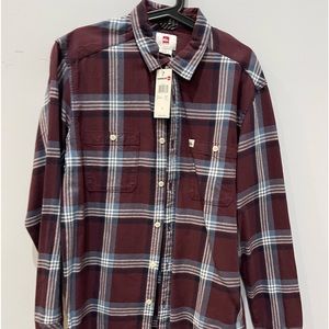 Quiksilver flannel. Long sleeve NWT Medium
